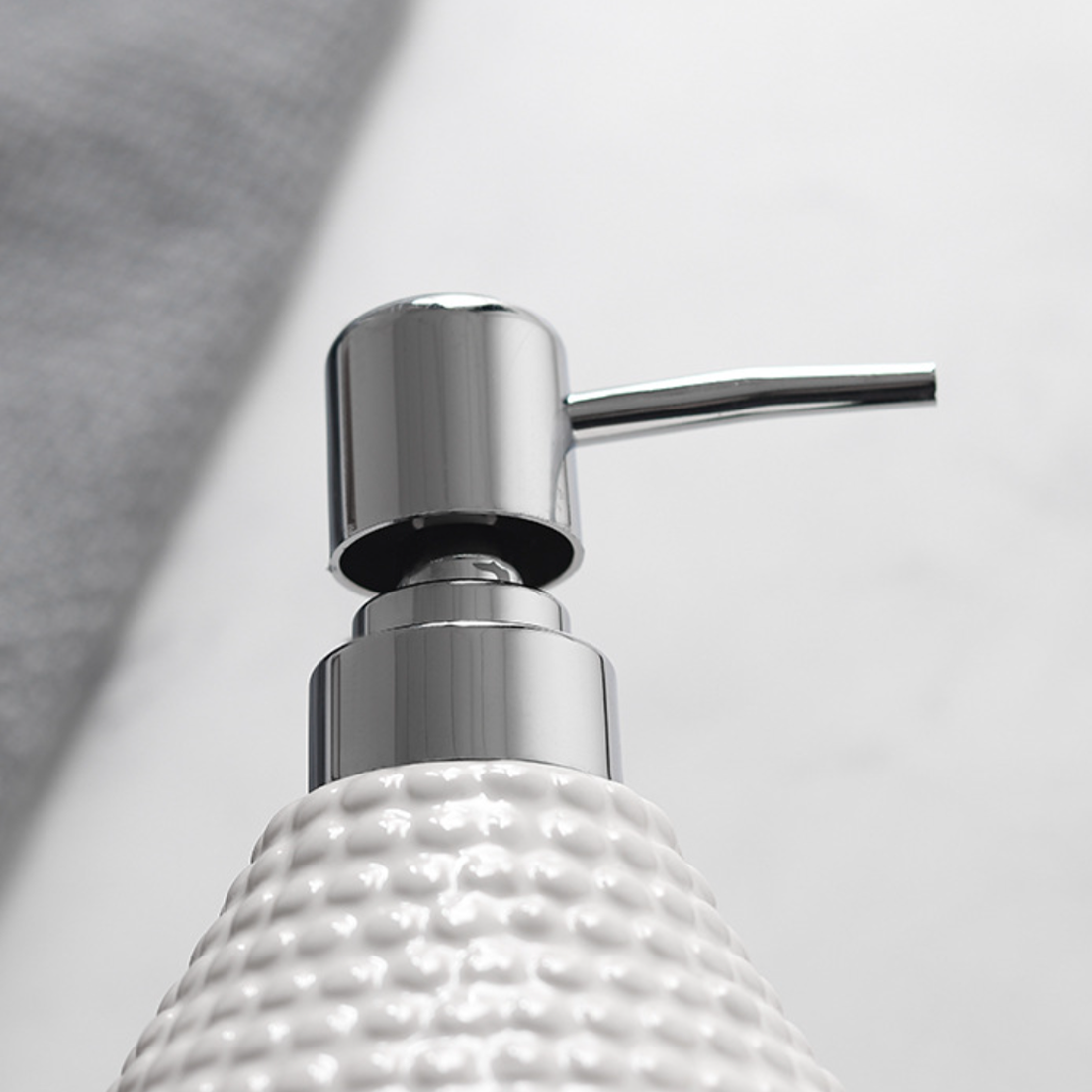 Textured Soap Dispenser Nestasia