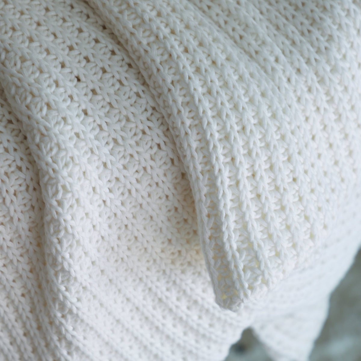 Throw blanket Nestasia