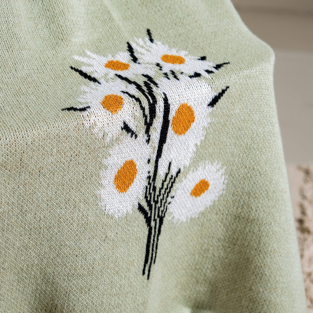 Daisy Delight Pure Cotton Throw Blanket Nestasia