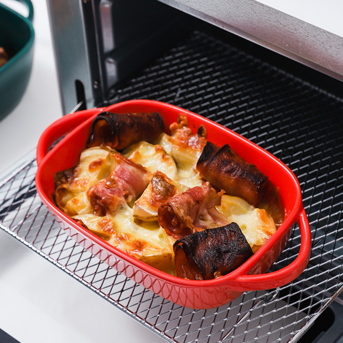 Ceramic Baking Tray With Handles Nestasia