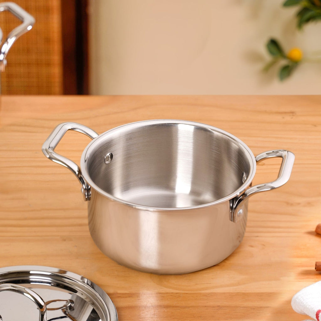 Tri Ply Stainless Steel Casserole Pot With Lid 2300ml Nestasia