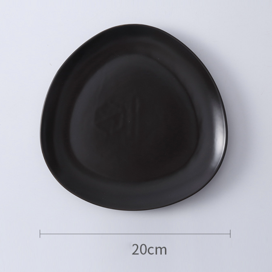 Triangular Plate Nestasia
