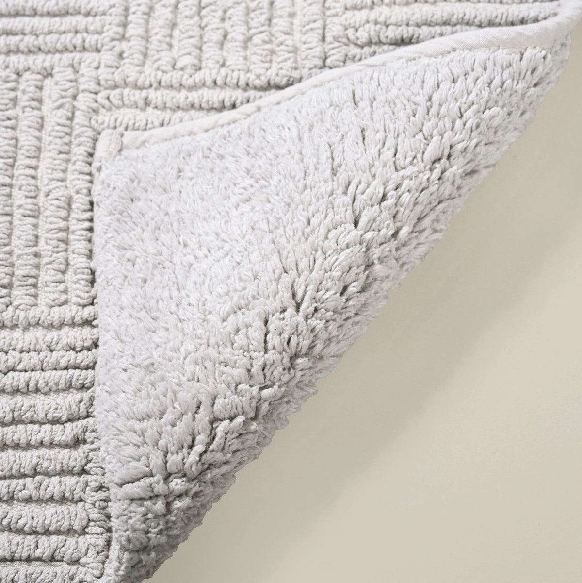 Tufted Cotton Reversible Floor Mat Light Grey 84x50cm Nestasia