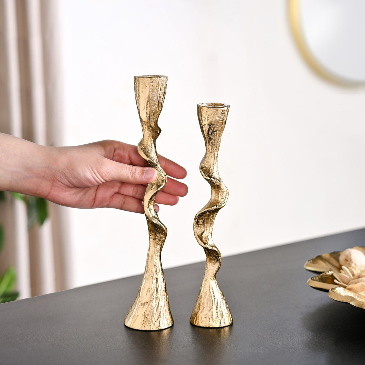 Twirl Table Candle Holder Set Of 2 Gold Nestasia