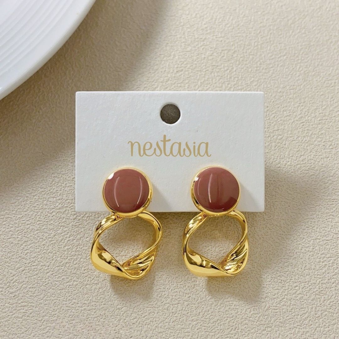 Twisted Grace Earrings Mauve Nestasia