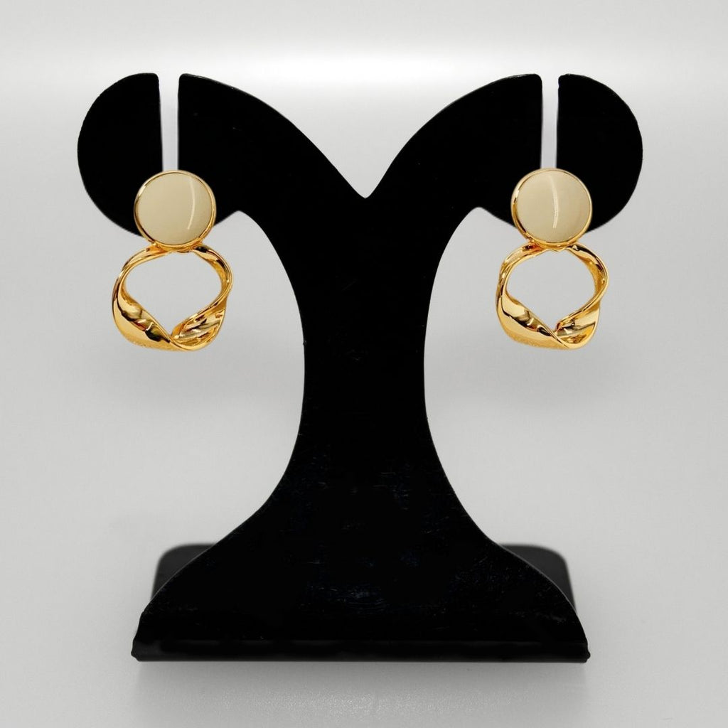 Twisted Grace Earrings White Nestasia