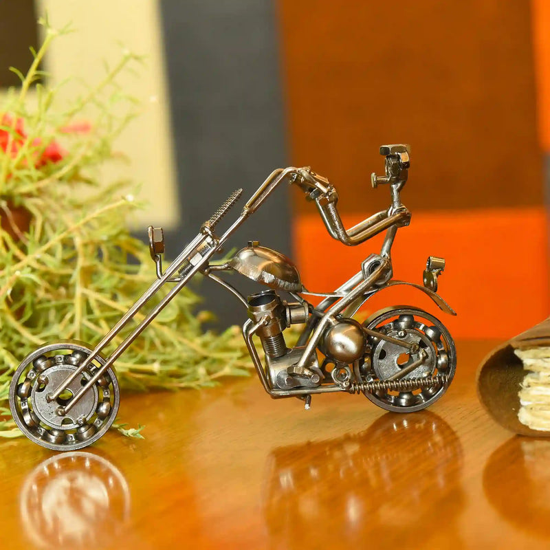 Metal Motorbike With Rider (5 Inch) Vedansh Craft