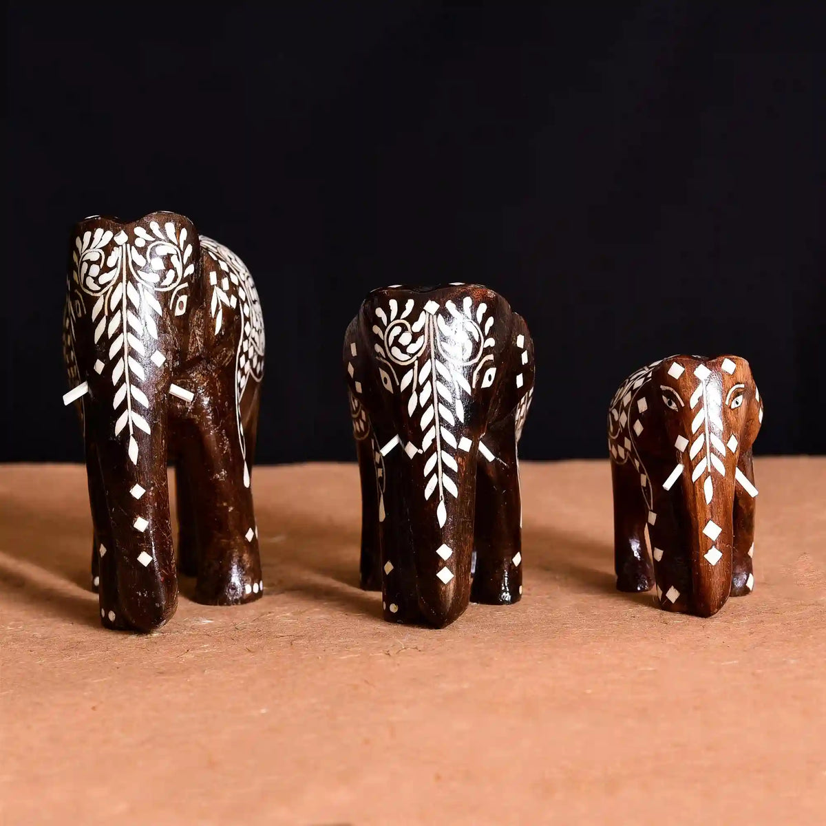 Wooden Inlay Elephant Family Set Vedansh Craft