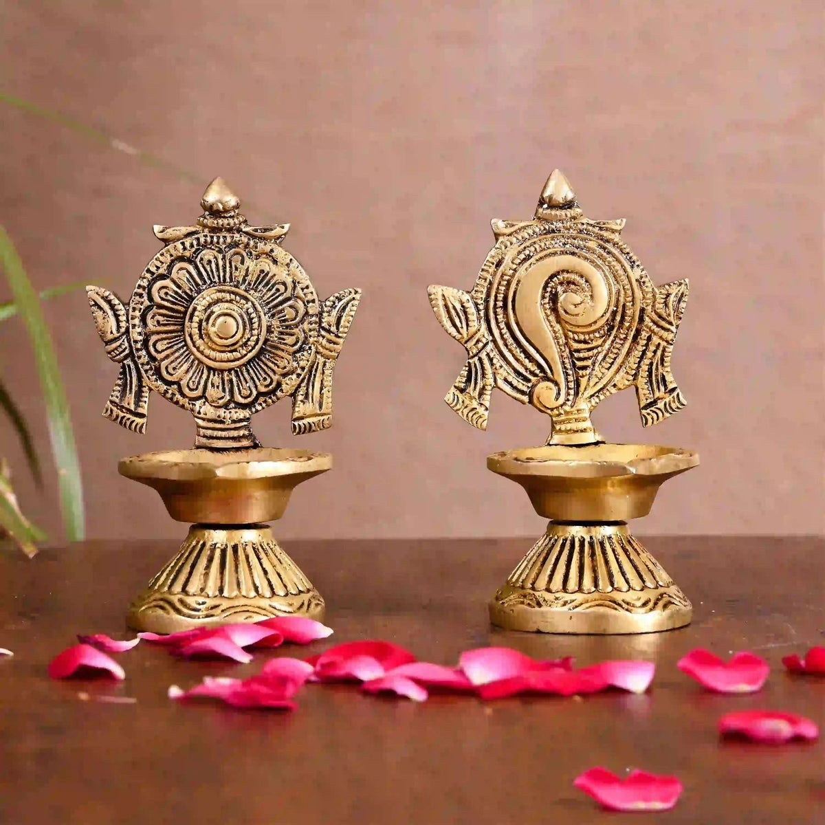 Brass Shankh Chakra Diya Set (4.3 Inch) Vedansh Craft