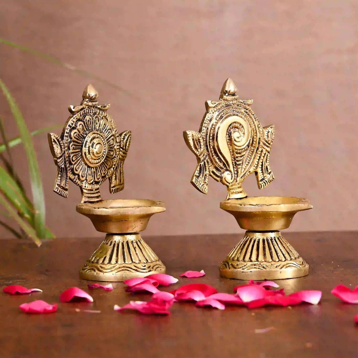 Brass Shankh Chakra Diya Set (4.3 Inch) Vedansh Craft