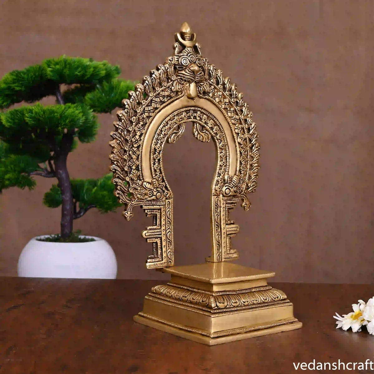Brass Singhasan With Prabhavali Craft Vedansh Craft