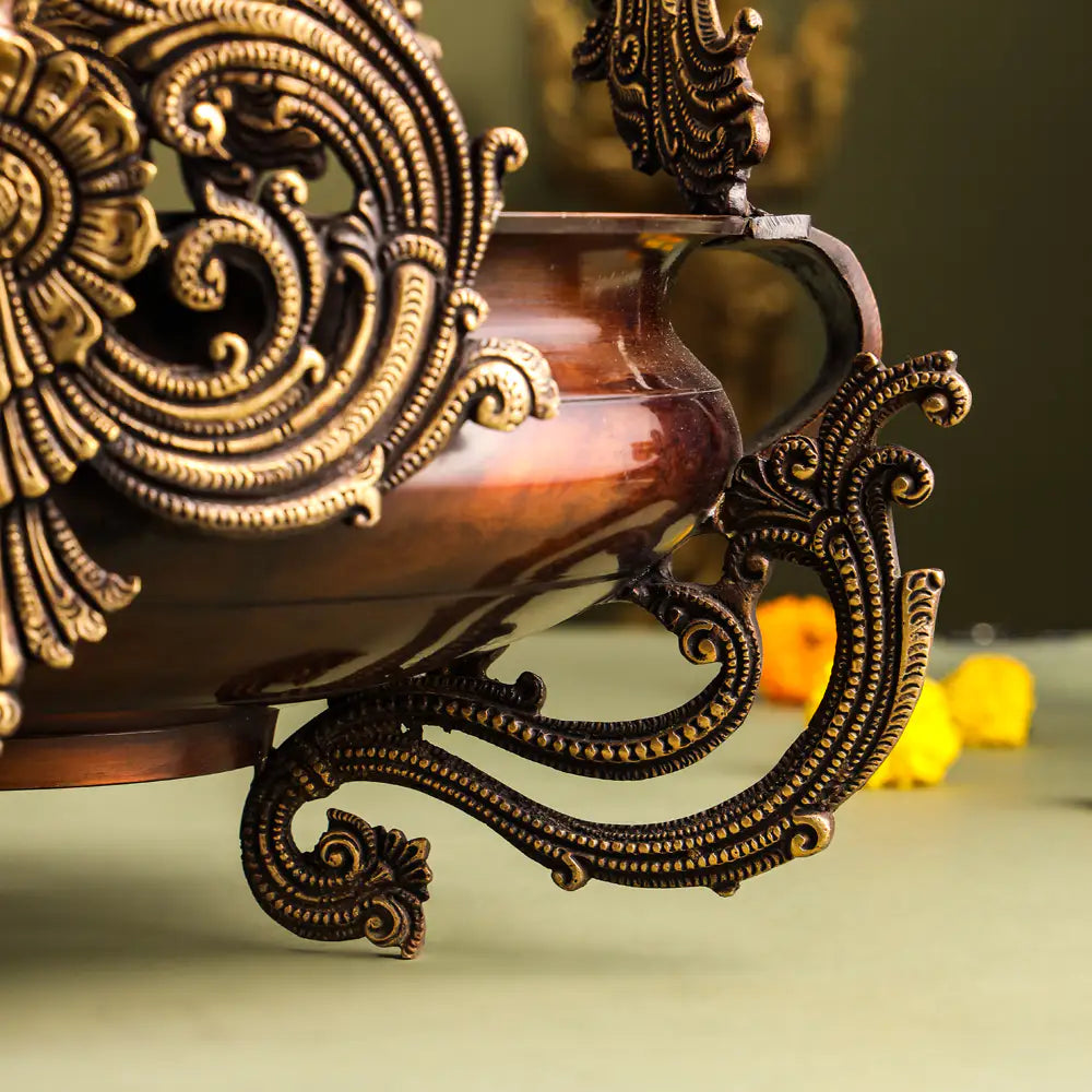 Brass Traditional Ganesha Urli/Floater (19 Inch) Vedansh Craft