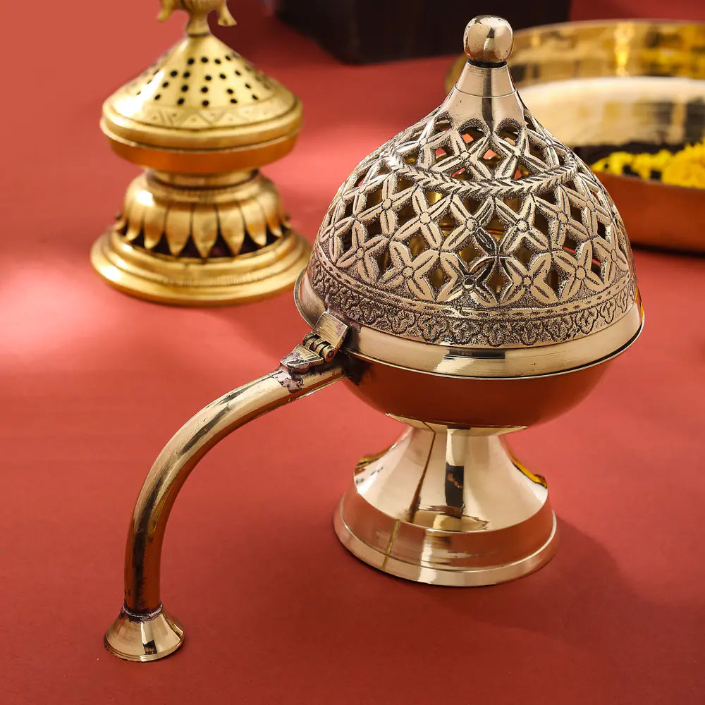Brass Dhoop Dani & Incense Holder With Handle (7.5 Inch)