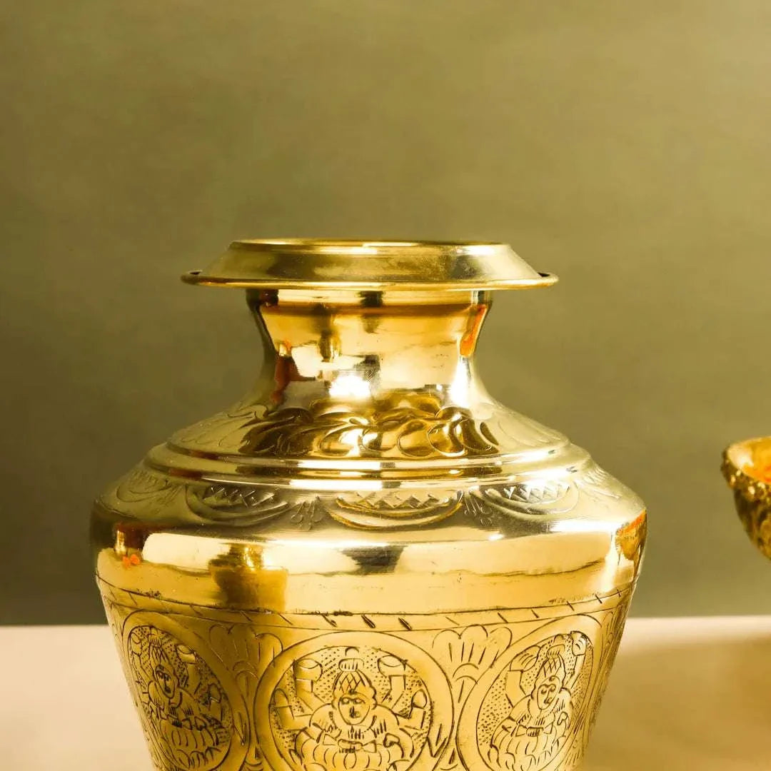 Brass Ashtalakshmi Kodam/Kalash Vedansh Craft