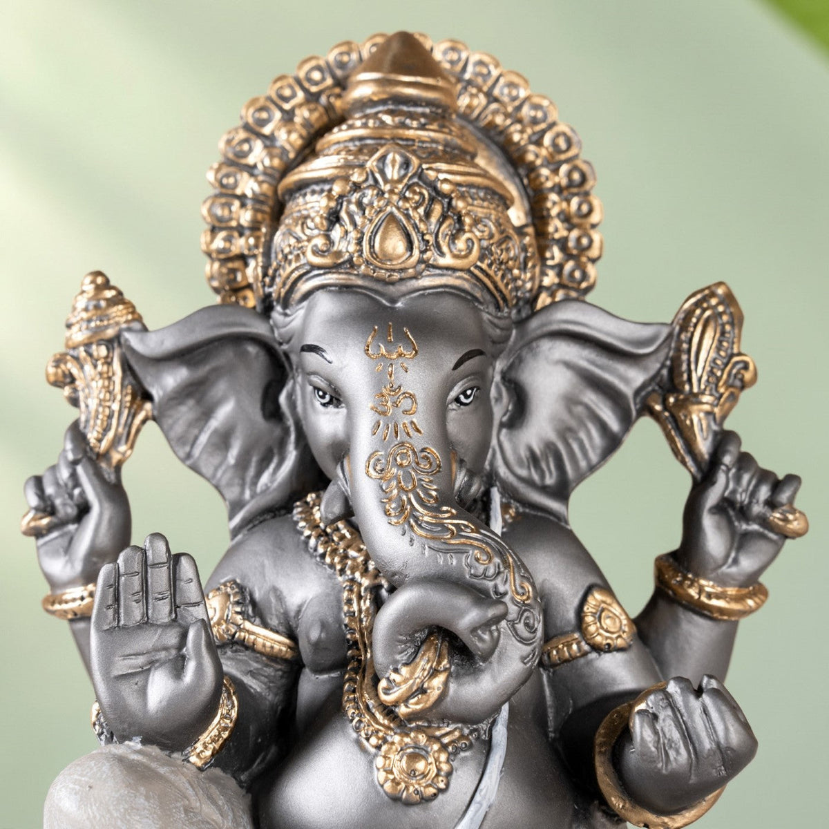 Vakratund Ganapati Bappa 19cm Nestasia