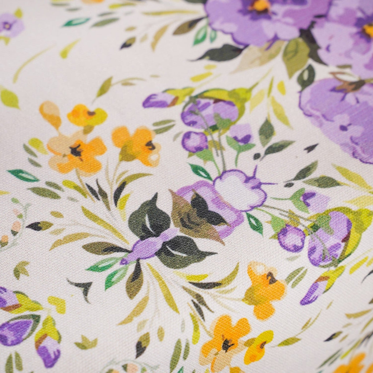 Valley Of Spring 6 Seater Table Runner 190x36cm Nestasia