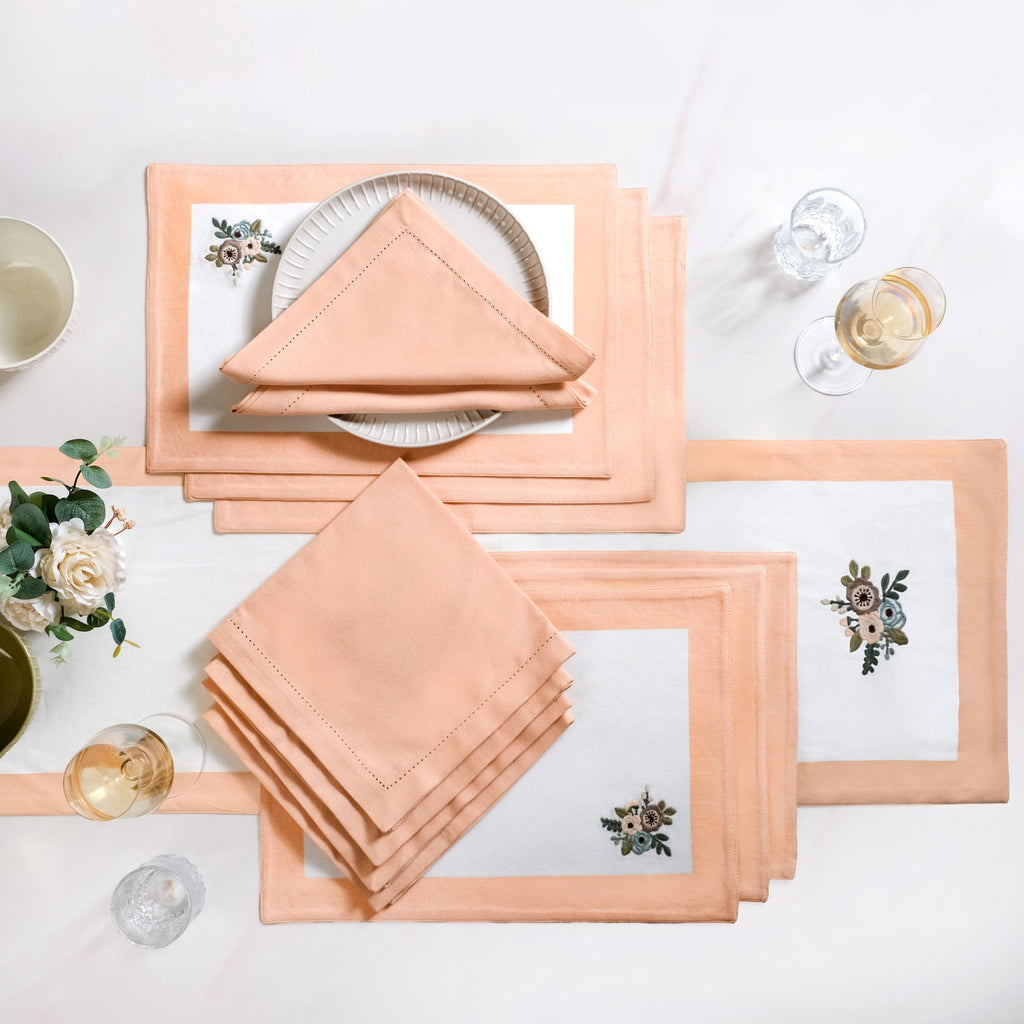 Ventosa Table Runner With Placemats And Napkins 13 Piece Set In Peach Nestasia