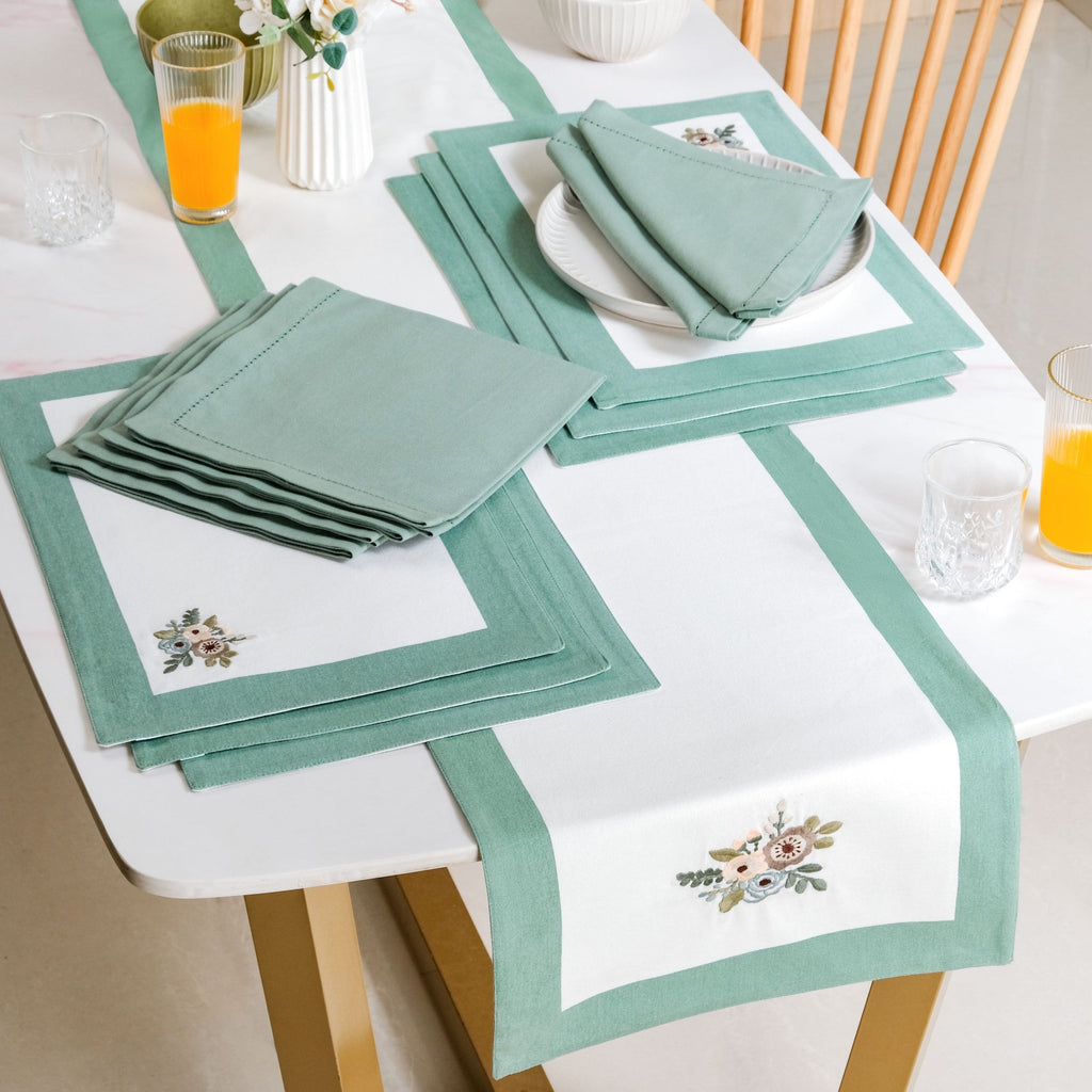 Ventosa Table Runner With Placemats And Napkins 13 Piece Set In Teal Nestasia