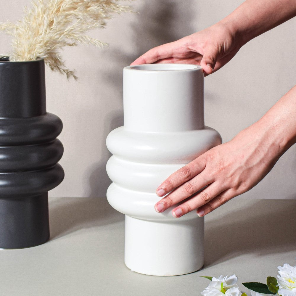Tall Fluted Vase Nestasia