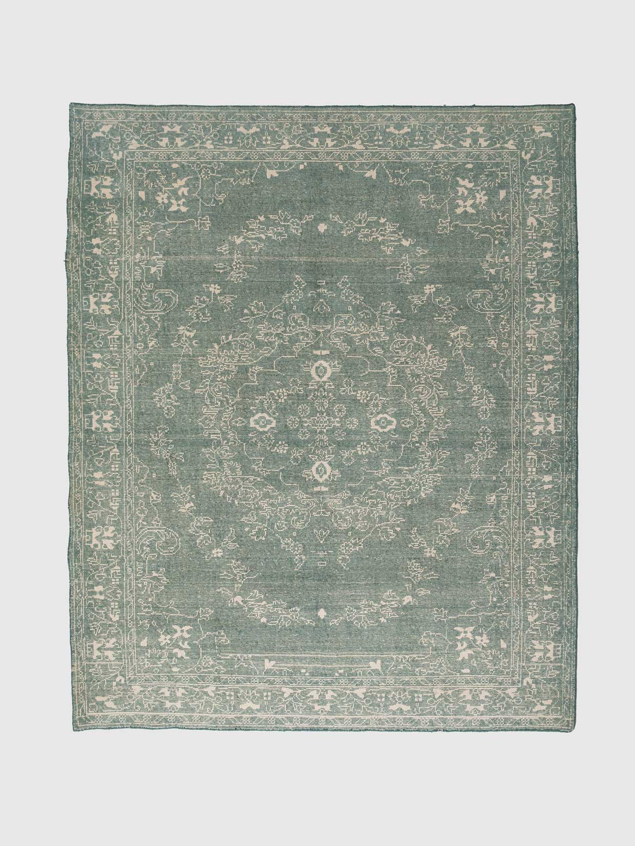 Kukaina Hand Knotted Carpet Contrast Living