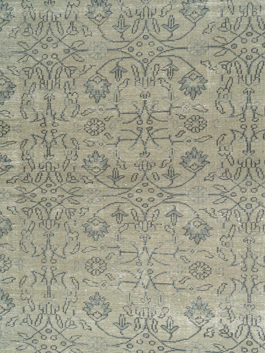 Kular Hand Knotted Carpet Contrast Living