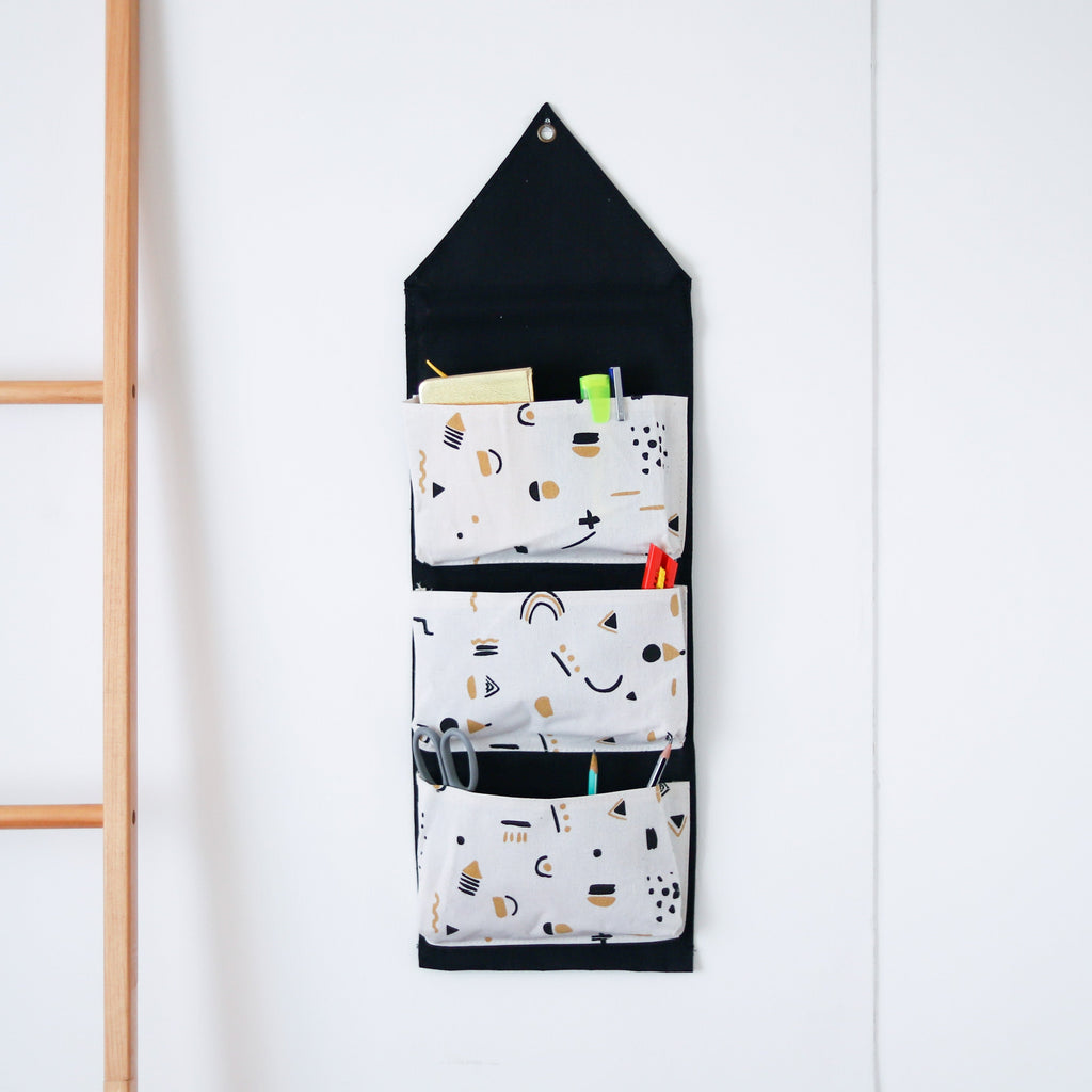 Wall Hanging With Pockets Nestasia