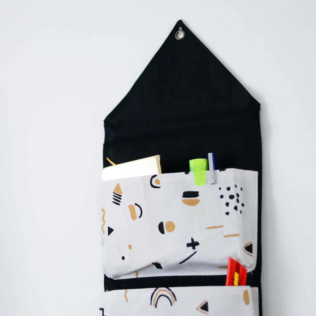 Wall Hanging With Pockets Nestasia