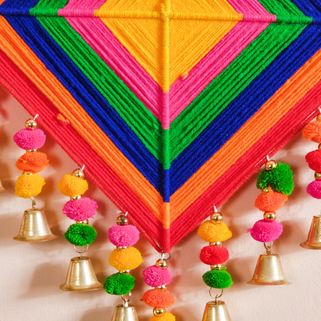 Vibrant Kite Wall Hanging Set of 2 Nestasia