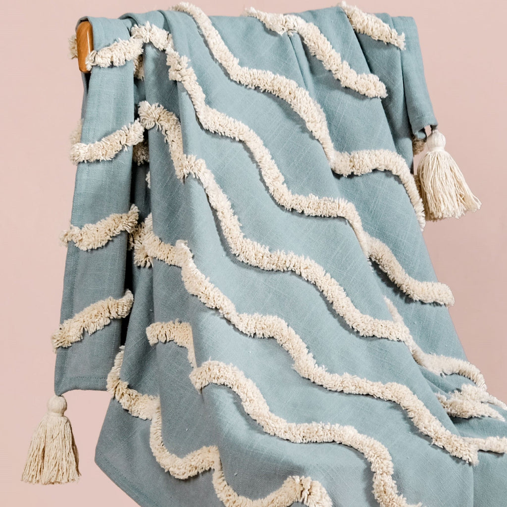 Wave And Weave Pure Cotton Throw Nestasia