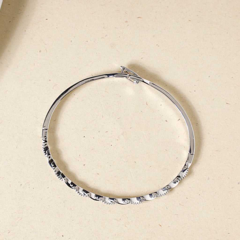 Waves And Swirls Silver Bracelet Nestasia