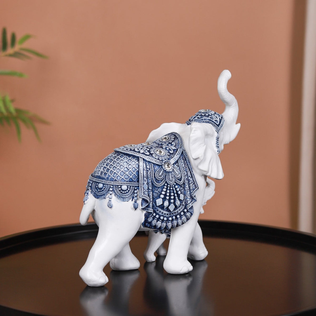 Mother Baby White Elephant Decor Showpiece Nestasia
