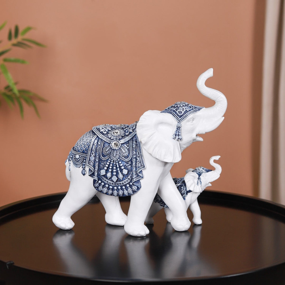 Mother Baby White Elephant Decor Showpiece Nestasia