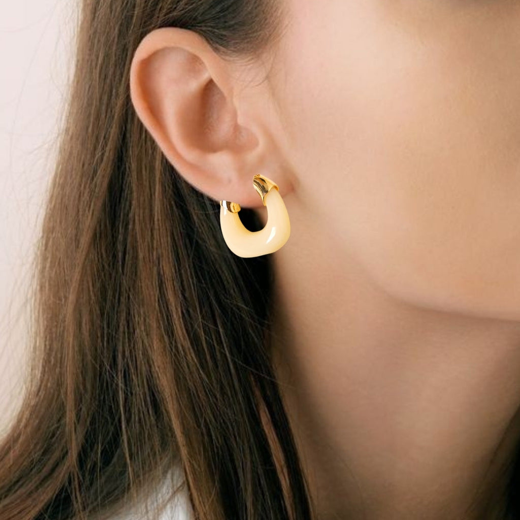 White And Gold Huggie Hoop Earrings Nestasia