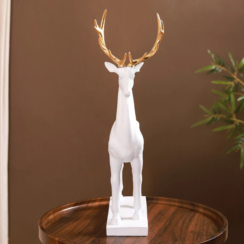 Snow Reindeer Showpiece White Large Nestasia