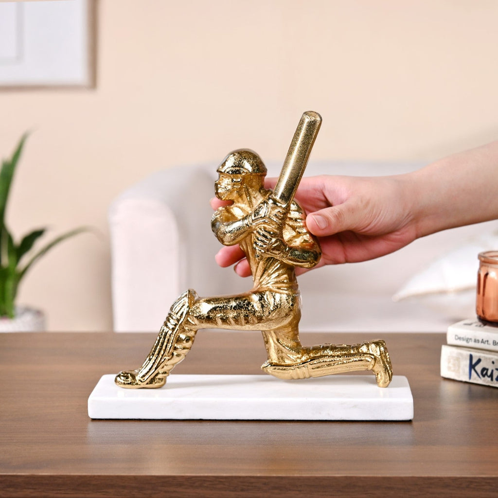 Winning Batsman Living Room Metal Decor In Gold Nestasia