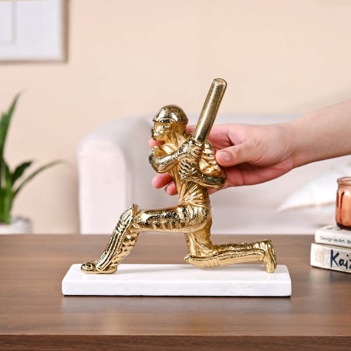 Winning Batsman Living Room Metal Decor In Gold Nestasia
