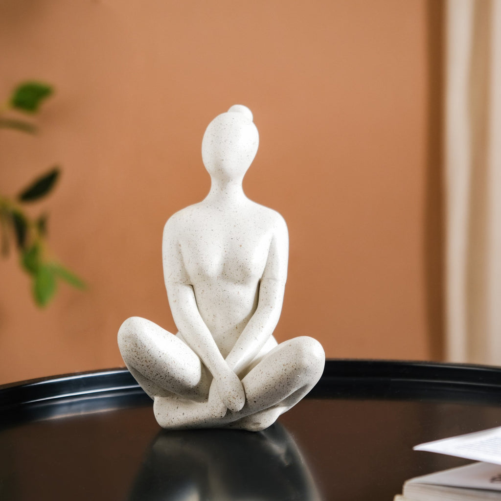 Sitting Woman Showpiece Nestasia