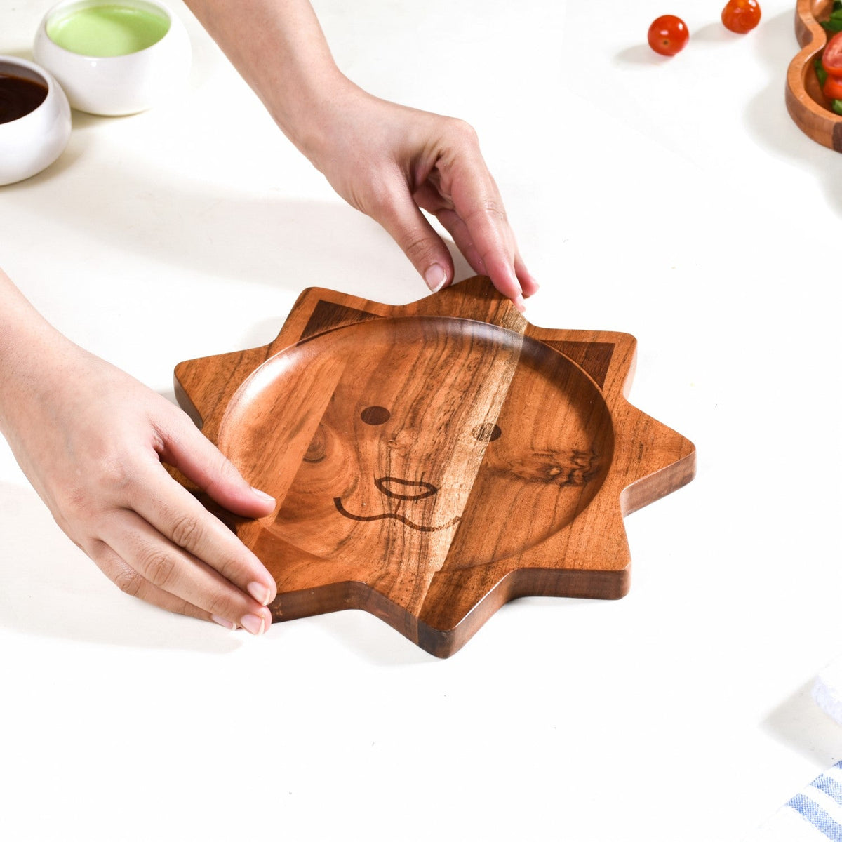 Lion Shaped Wooden Platter Nestasia