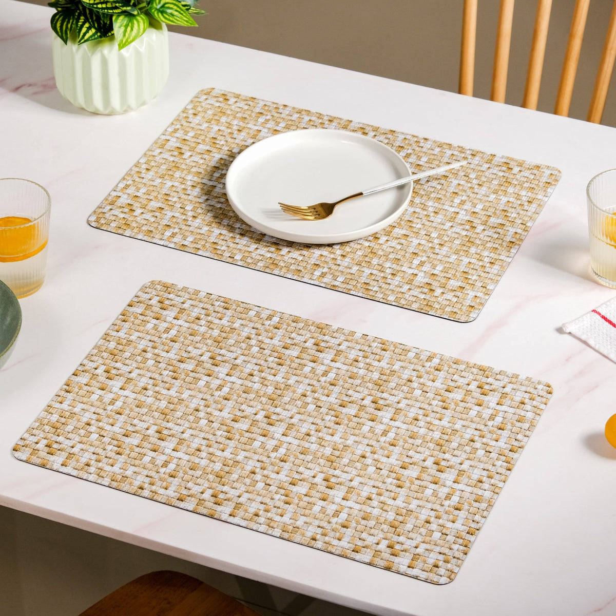 Yellow And White Intrecciato Weave Rectangular Table Mat Set Of 6 Nestasia