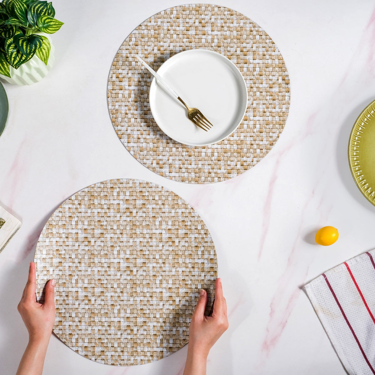 Yellow And White Intrecciato Weave Round Table Mat Set Of 6 Nestasia