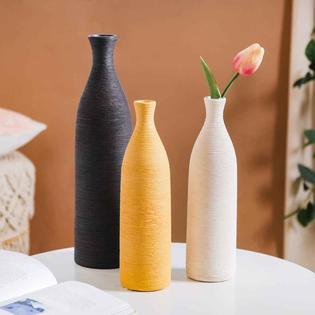 Yellow Textured Ceramic Vase Nestasia