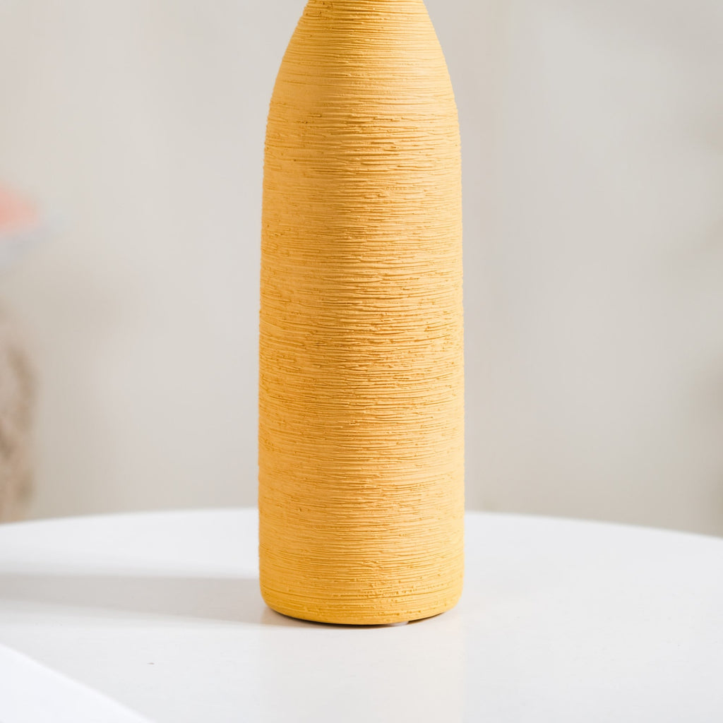 Yellow Textured Ceramic Vase Nestasia
