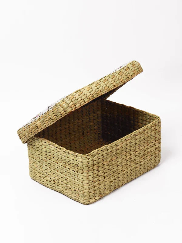 Stylish Seagrass Lid Box for Wardrobe & Accessories Storage