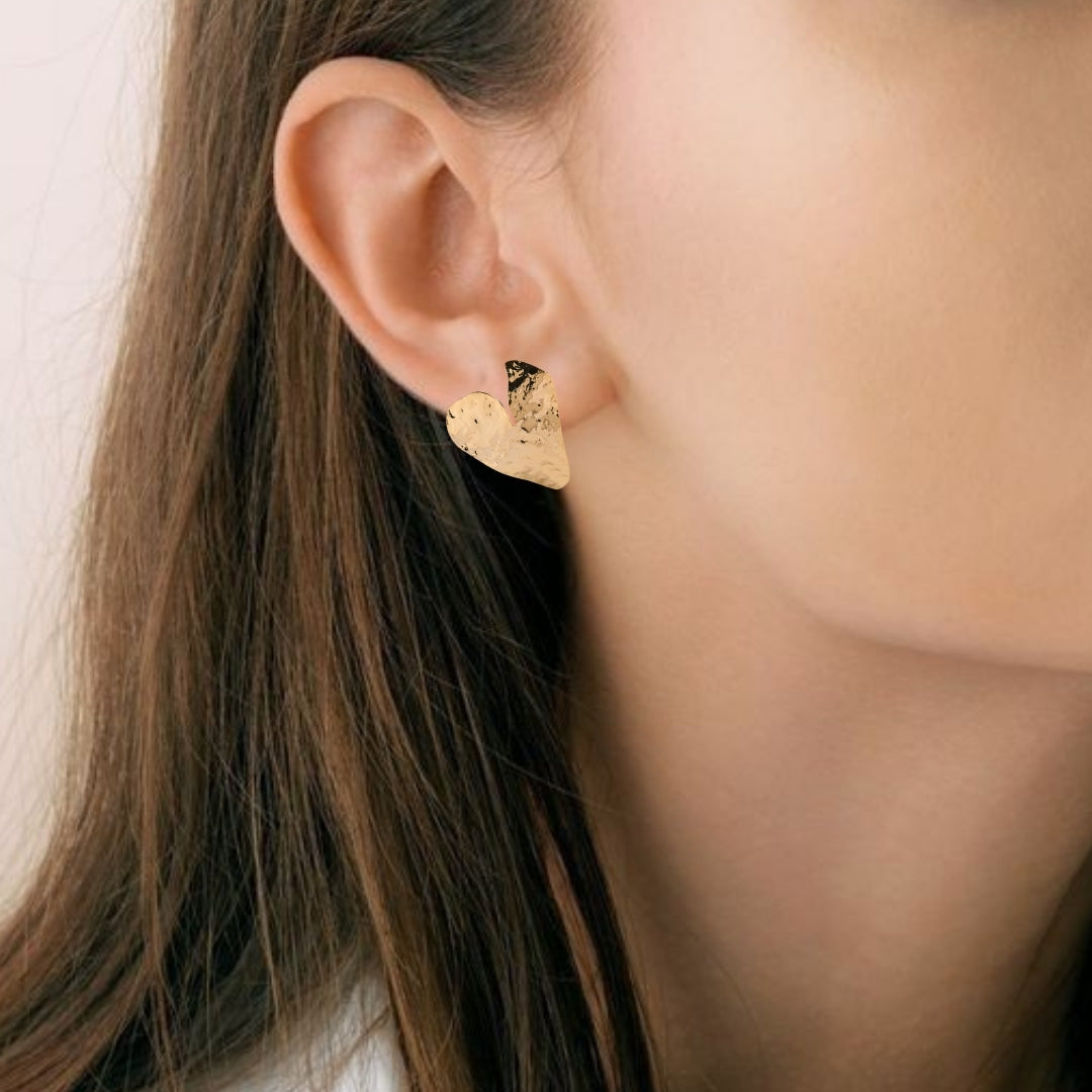 Amour Textured Heart Earrings Nestasia
