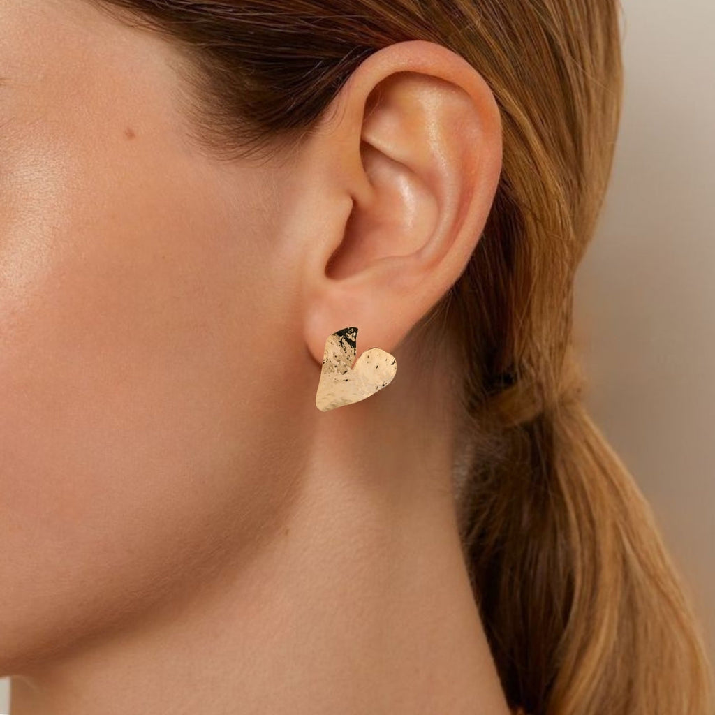Amour Textured Heart Earrings Nestasia