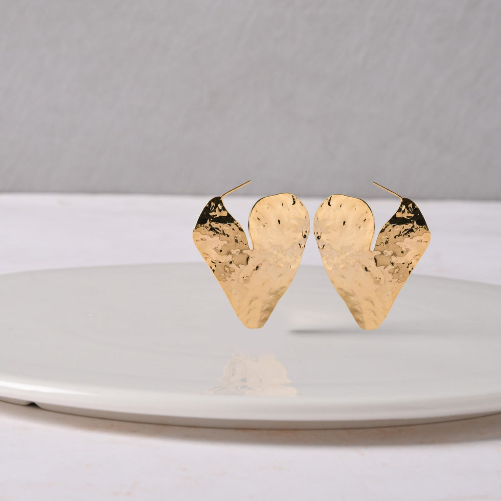 Amour Textured Heart Earrings Nestasia