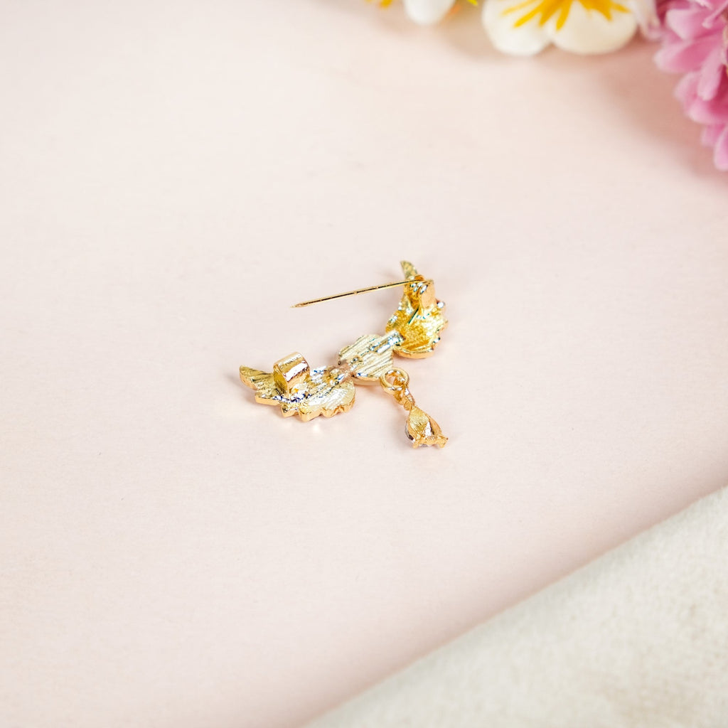 Angel Wing And Heart Brooch Gold Nestasia