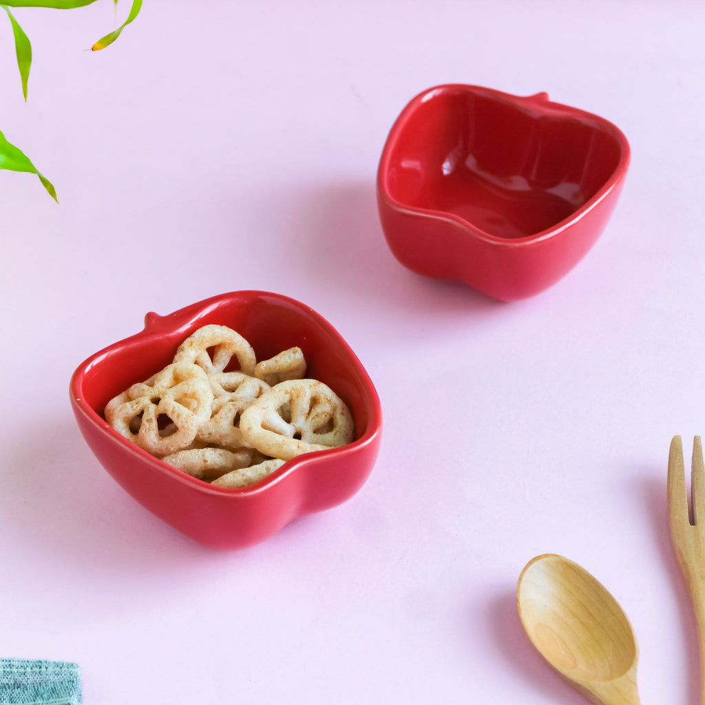 Apple Shaped Bowl Set of 2 Nestasia