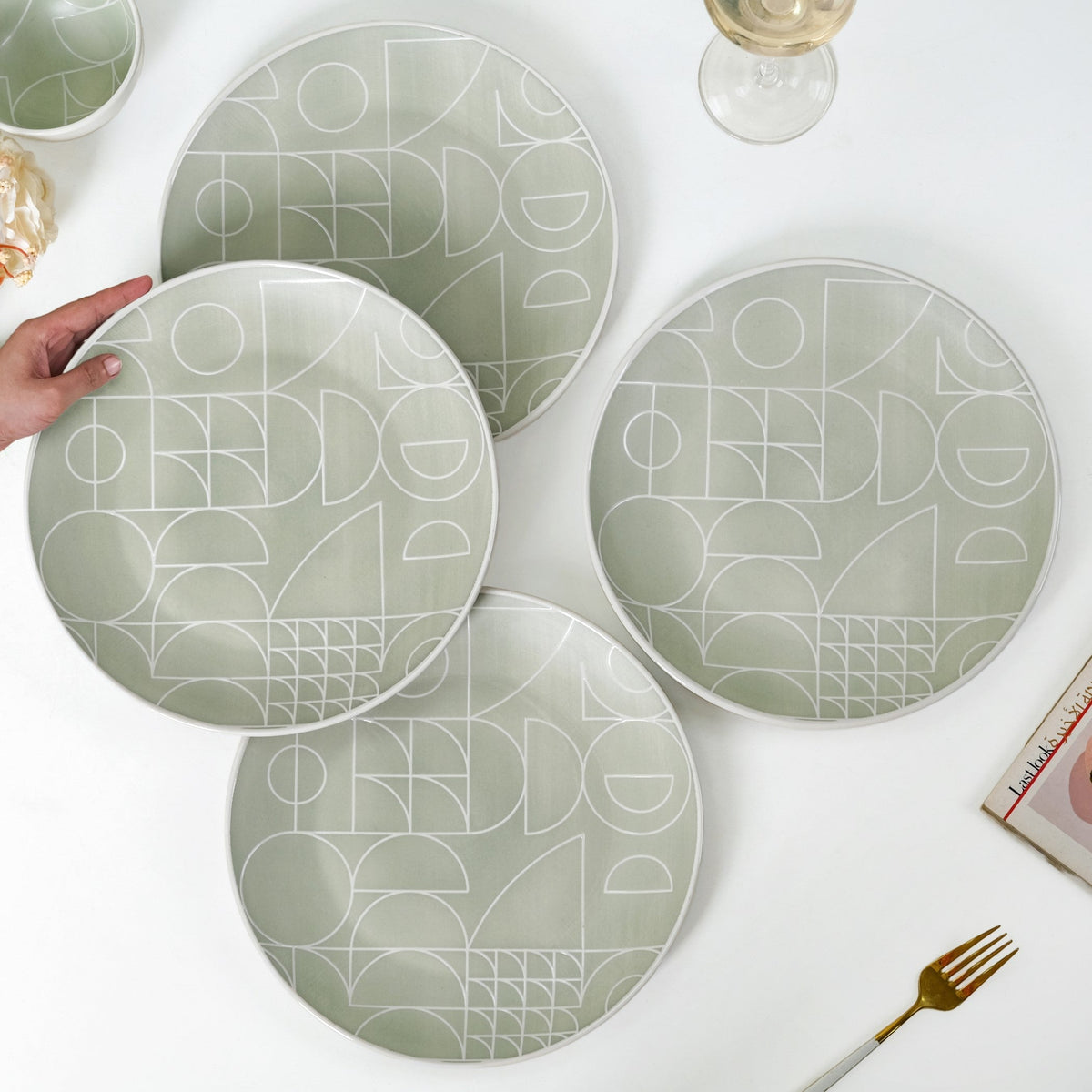 Monvia Geometric Pattern Dinner Plate Set Of 4 Mint 10 Inch Nestasia