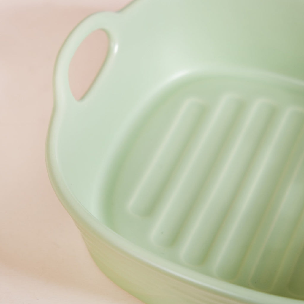 Sage Green Large Ceramic Serving Bowl 800 ml Nestasia